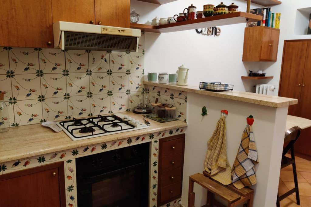 Lanza Tomasi Apartment - Centre Рим Экстерьер фото