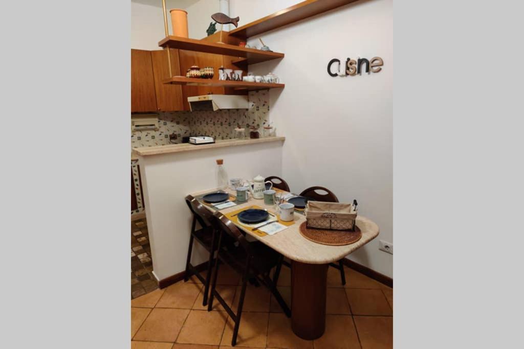 Lanza Tomasi Apartment - Centre Рим Экстерьер фото